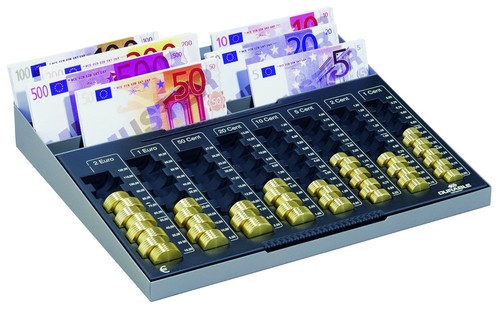 Euro cash counting - counting, 8